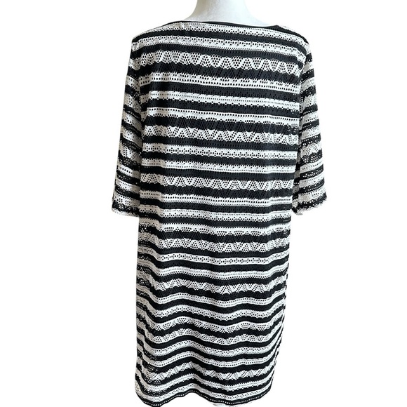 SOHO Apparel Ltd. Black & White  Lace insert Stripe Dress – Size 2X - Picture 3 of 9